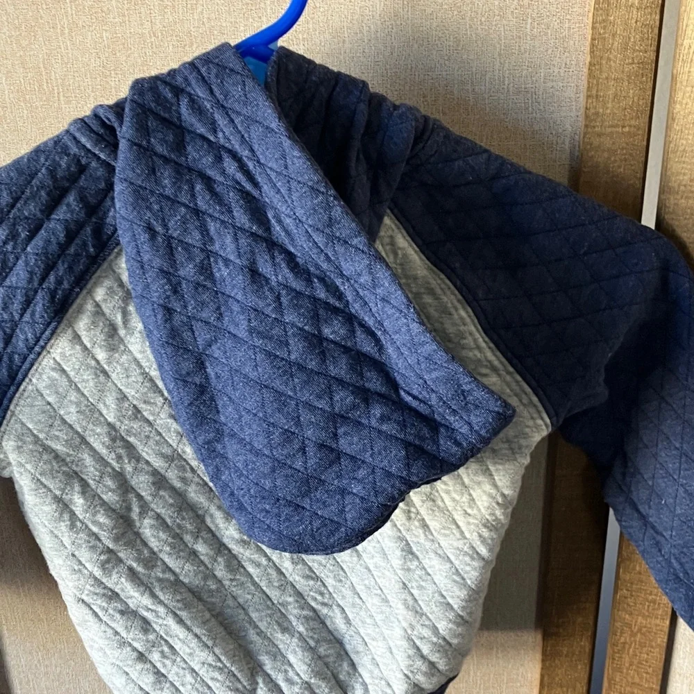 FINAL MARKDOWN OshKosh B'gosh Quilted Jacket 2t